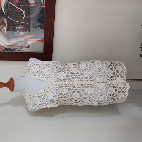 Vintage Crocheted tunic vest - Picture 1 of 4